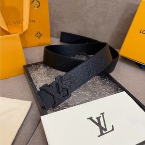 Louis Vuitton Flower Black Monogram Reversible Belt